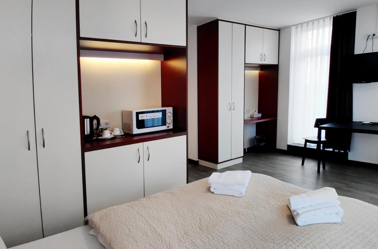 6 Rooms Apartments Berlin Exteriör bild